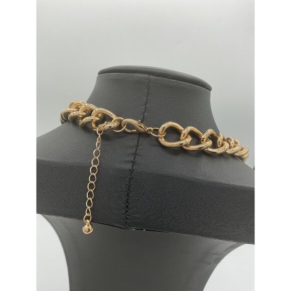 Gold Tone Chain Necklace With Turquoise & Clear Rhinestone Flower Pendant - Picture 4 of 5